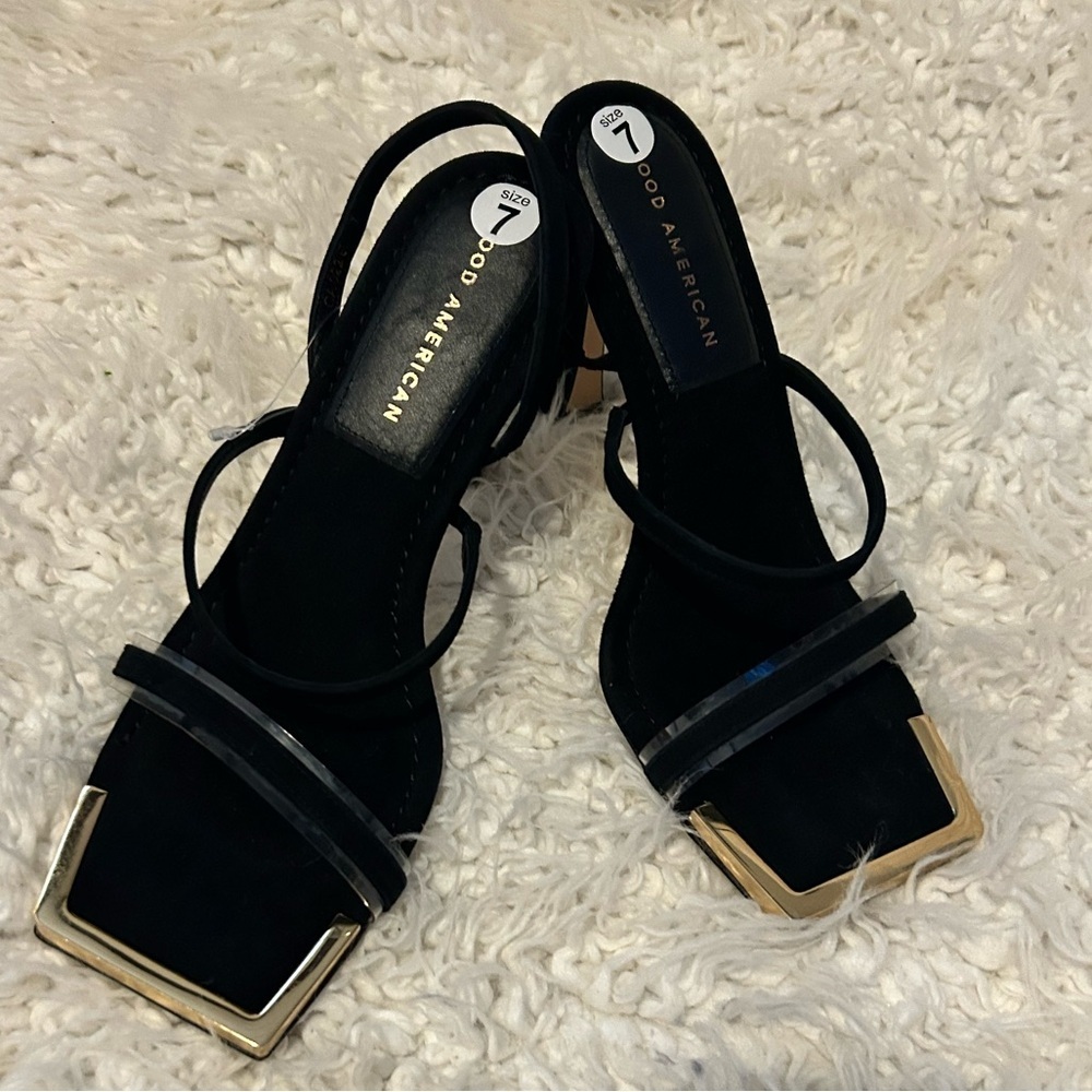 Good American Black Sandals with Gold Accents